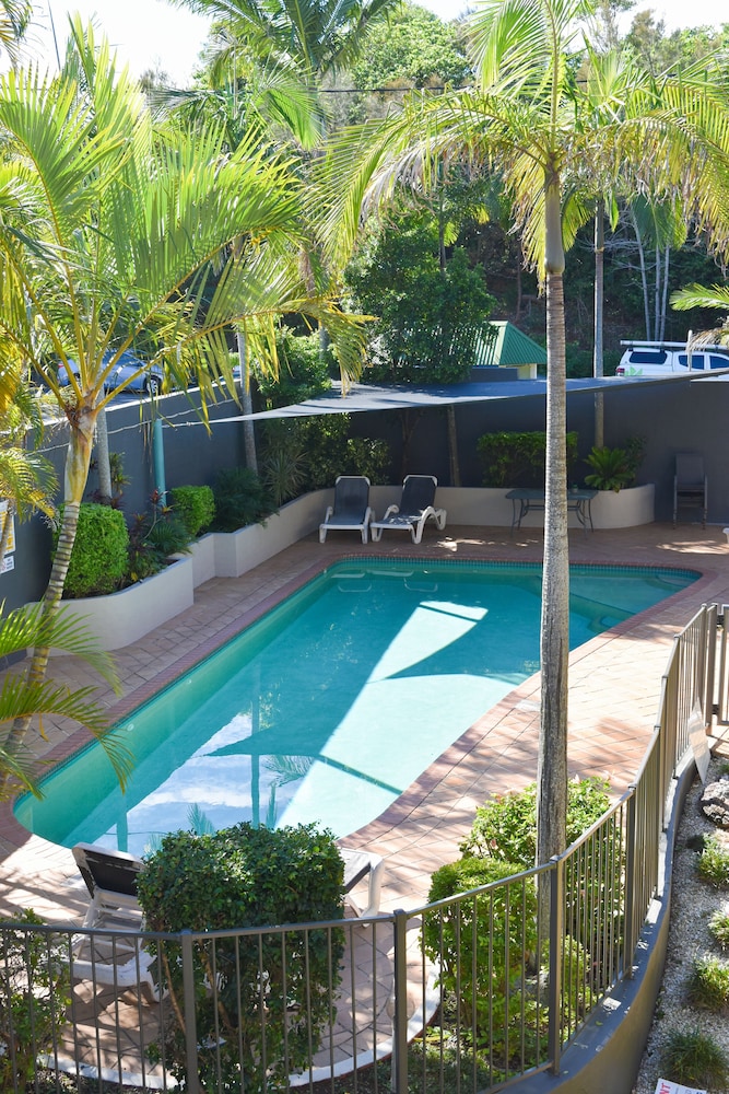 BEACHES HOLIDAY RESORT 29/35