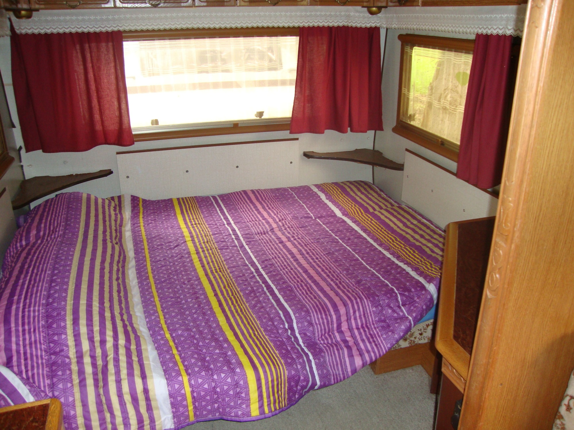 mobile home, 2 double beds, partial sea view