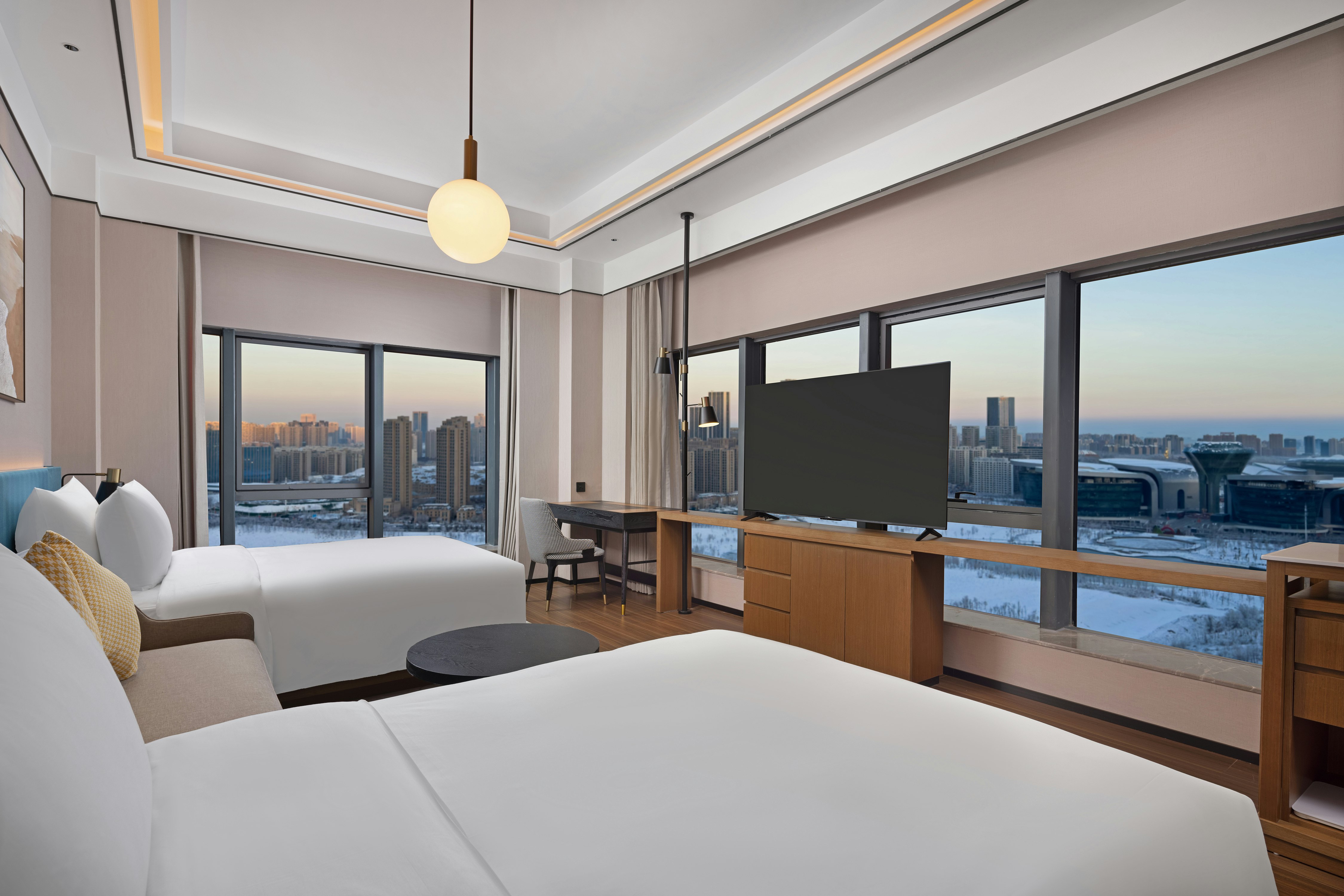 Deluxe, Twin Beds