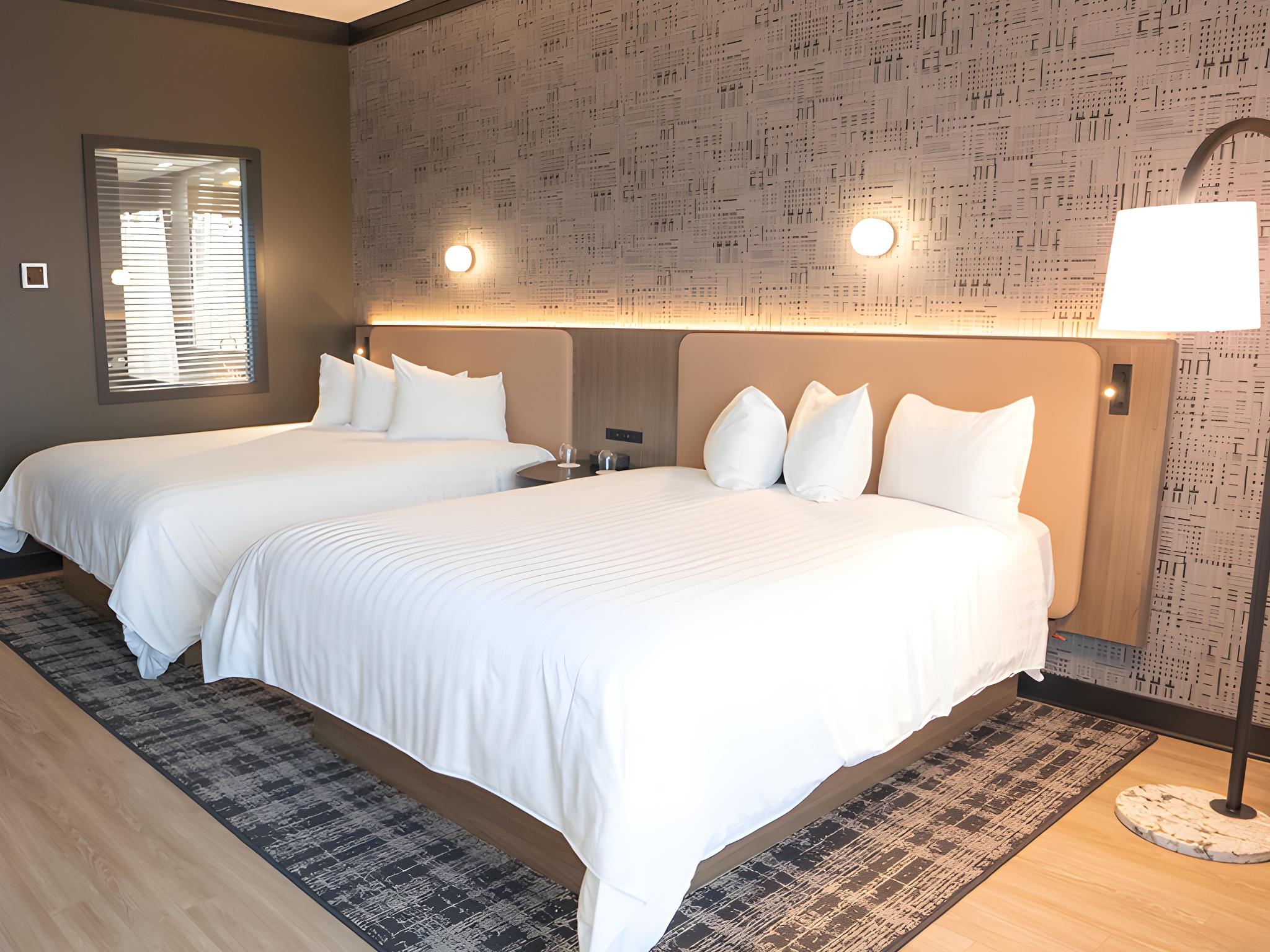 Room, 2 Queen Beds