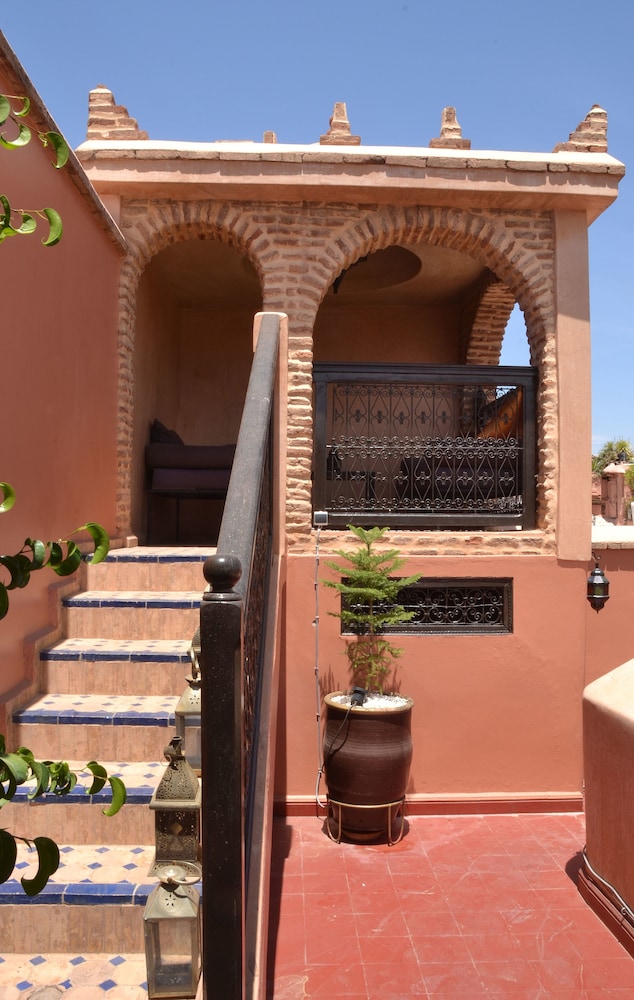 Riad Louaya 75/79