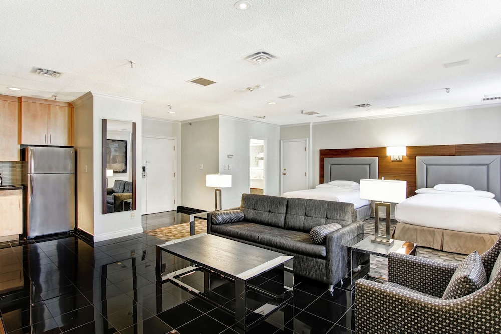 Doubletree By Hilton Hotel Toronto Downtown 49/83