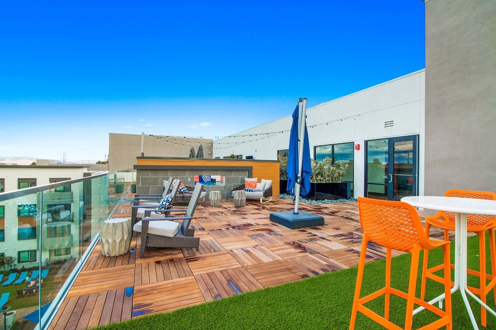 Global Luxury Suites in Menlo Park 43/50