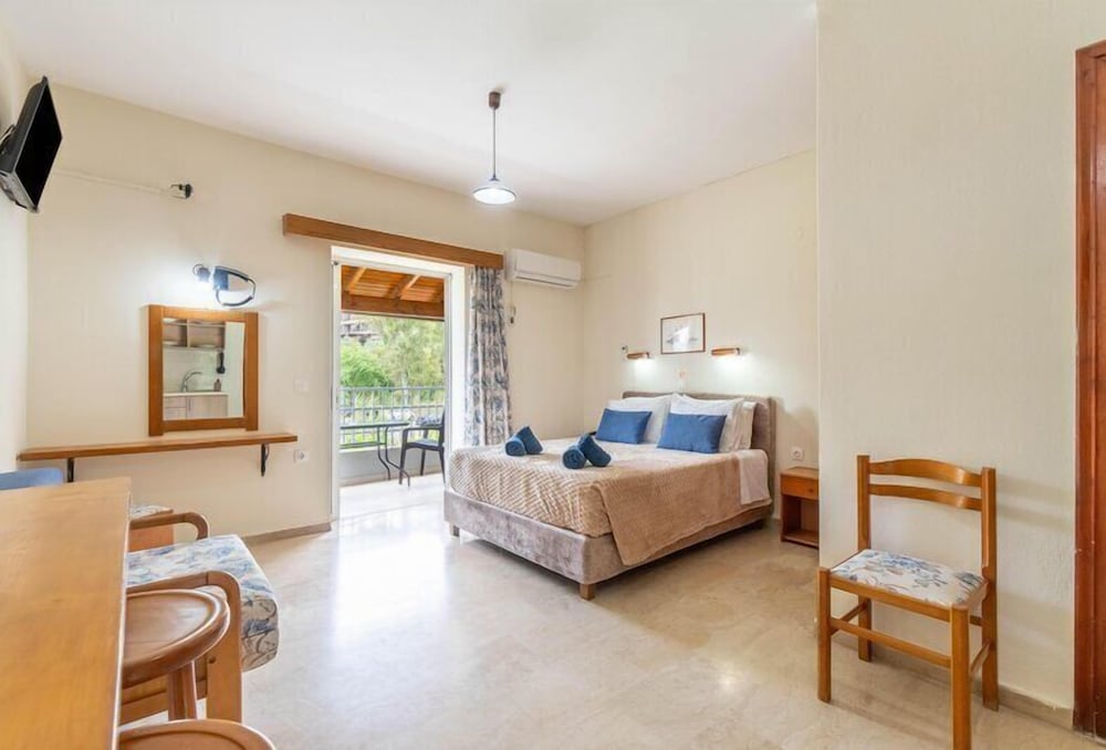 استوديو بسرير كوين وسرير فردي، Angela Hotel & Apartments 6/10