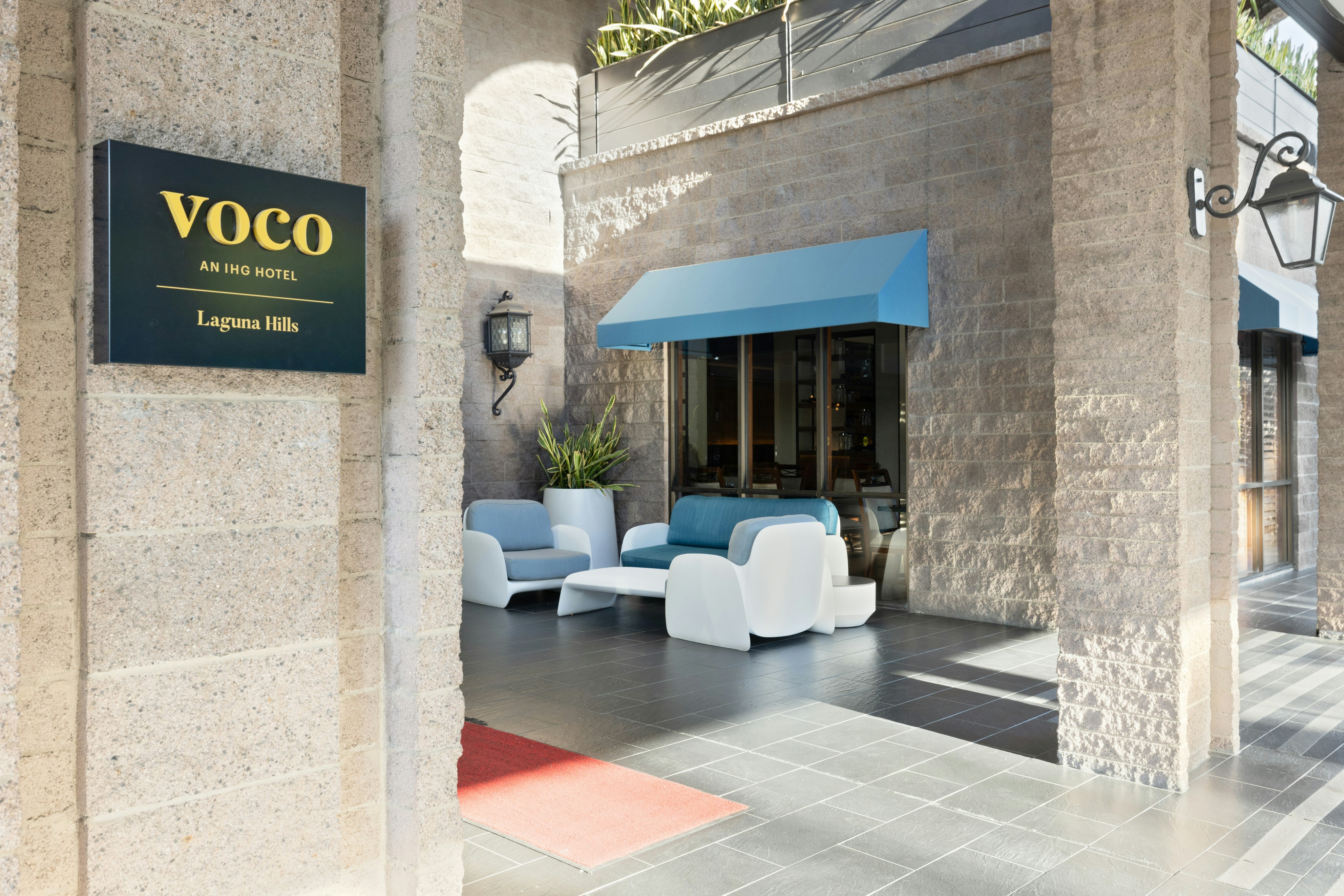 The Hills Hotel in LAGUNA HILLS - CA