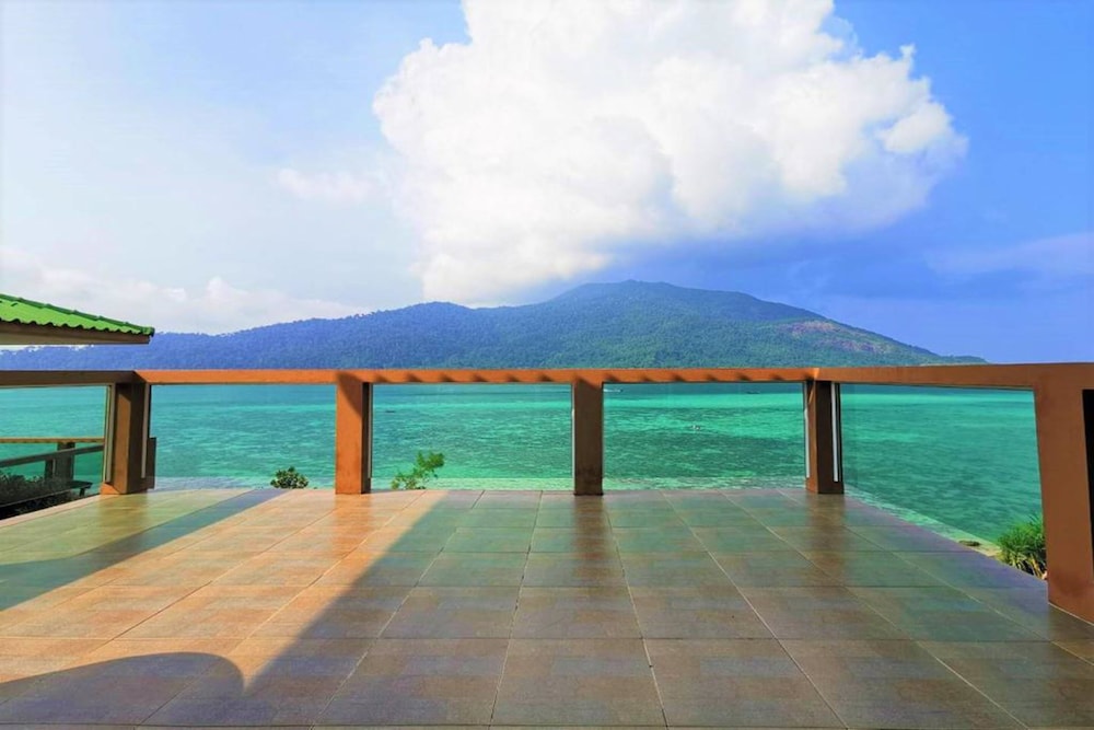 Mountain Resort Koh Lipe 48/70