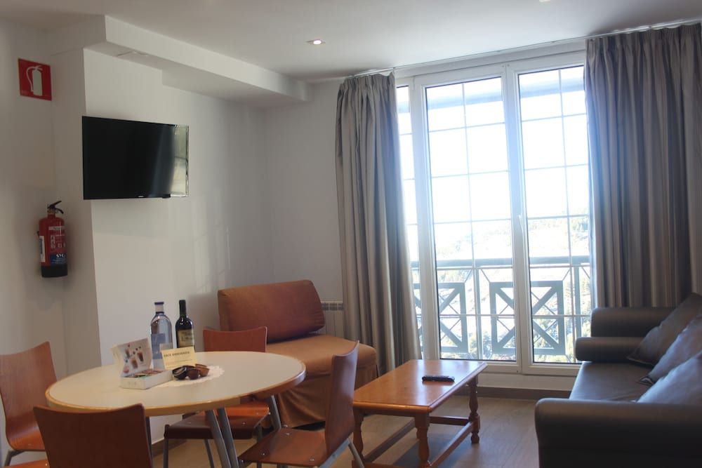 Apartamentos Sabica Nevada Plaza 11/17