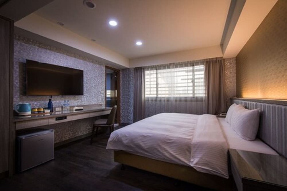 Beauty Trip Hotel 11/54