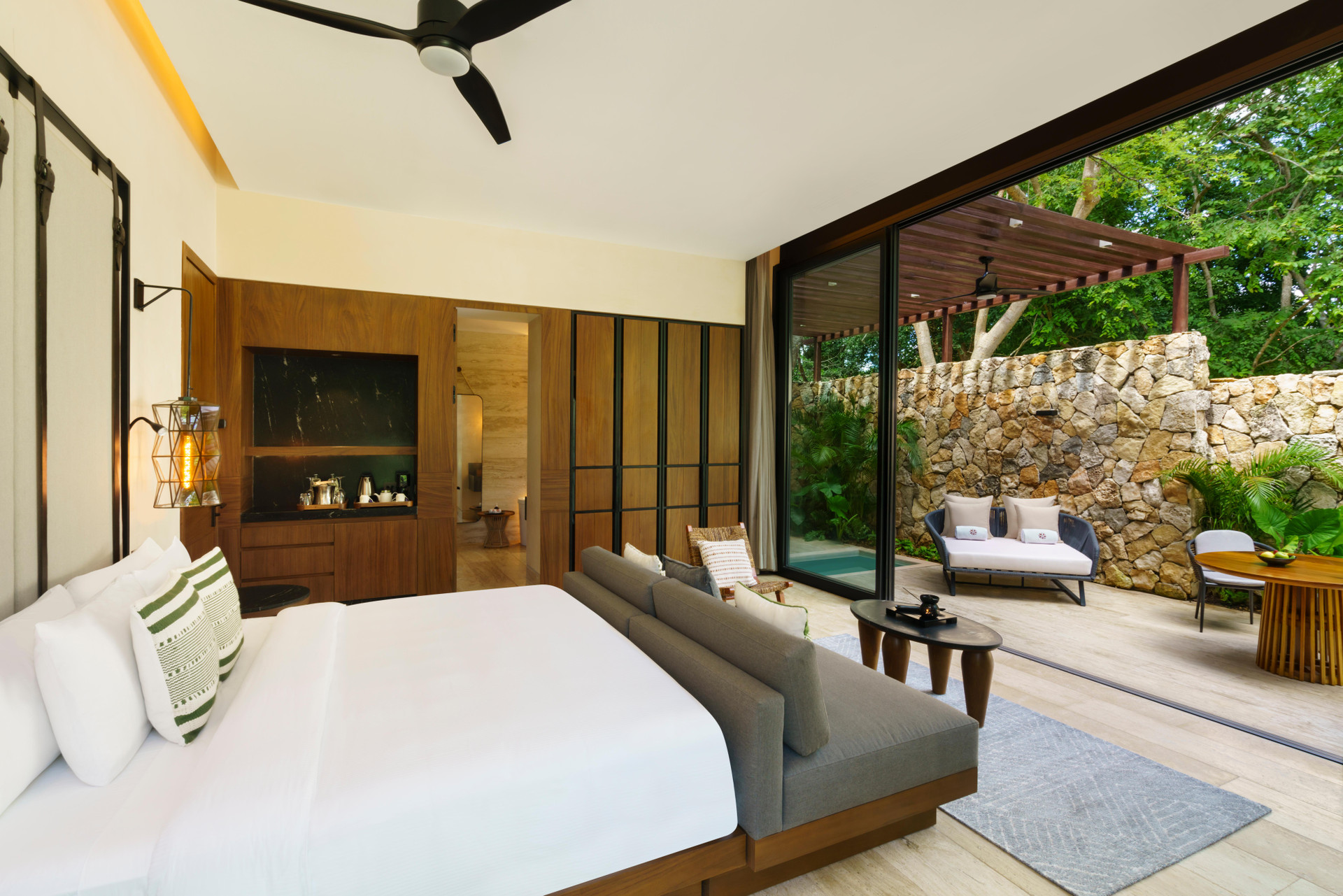 Luxury, Suite, with View
