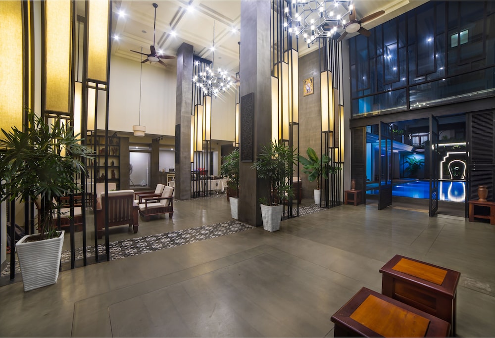 Bayon Modern Residence 36/50