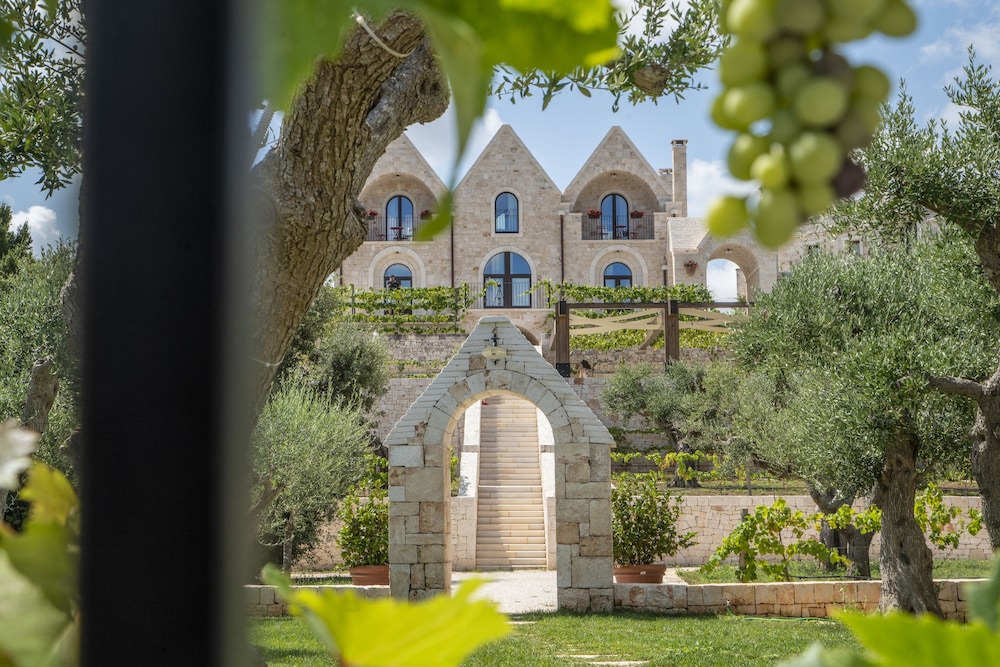 Ottolire Resort 4/44