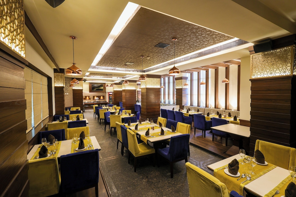 Hotel Royal Cliff 33/50