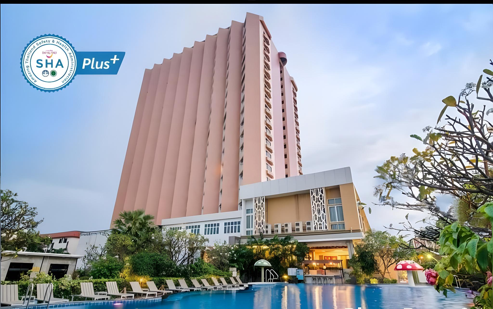 Golden Beach Cha Am Hotel in Cha-am