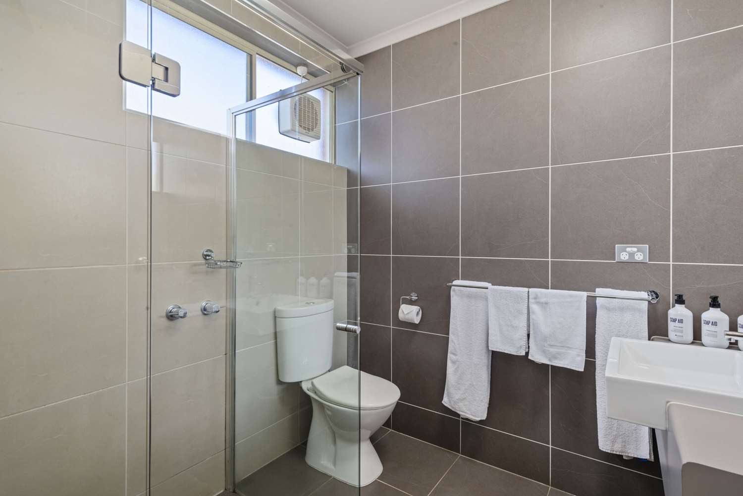 Comfort Inn Clubarham 23/23