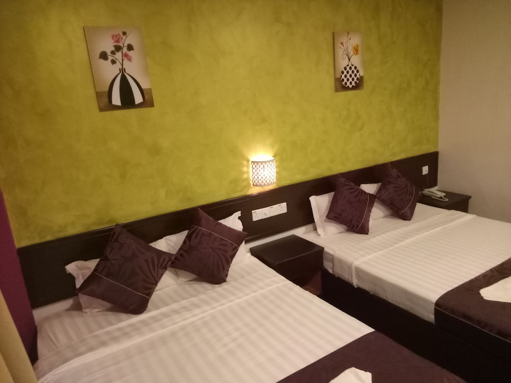 Hotel Sri Bernam 16/59