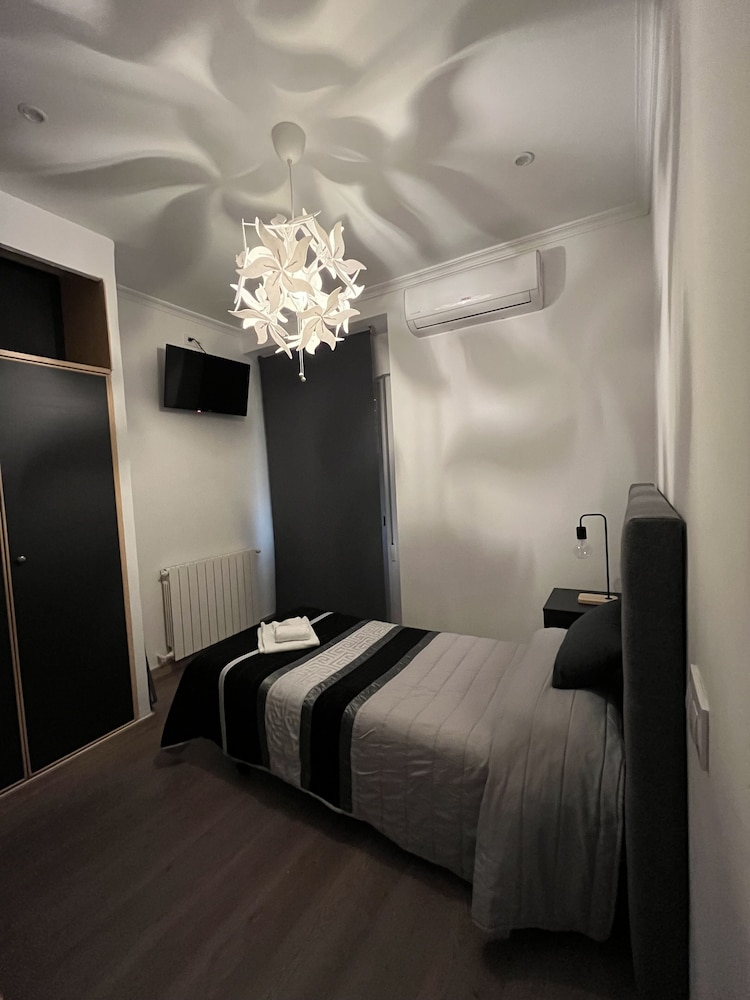 Hostal Inter Plaza Mayor 9/31