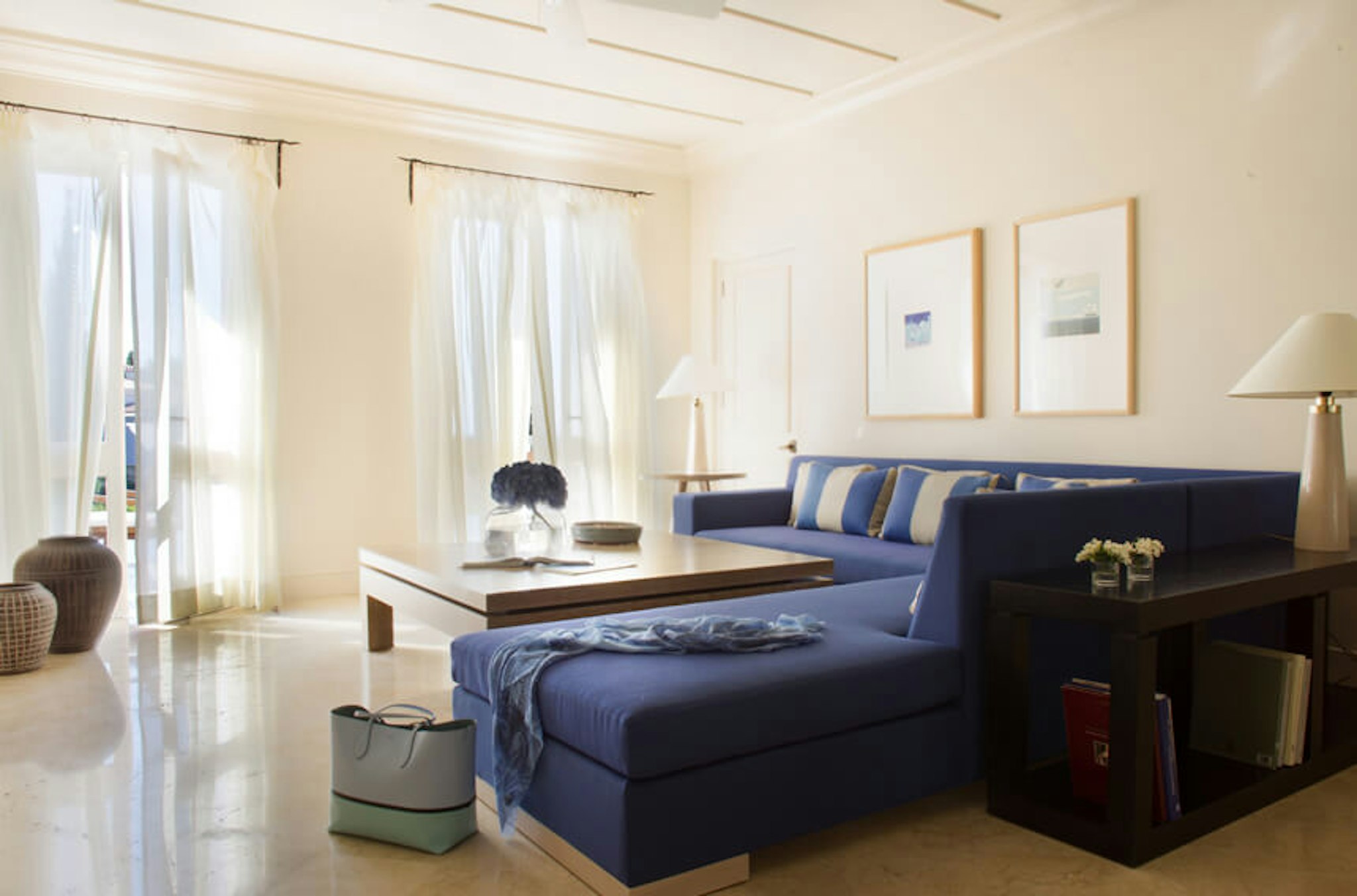 3 Bedrooms, Residence, with Pool
