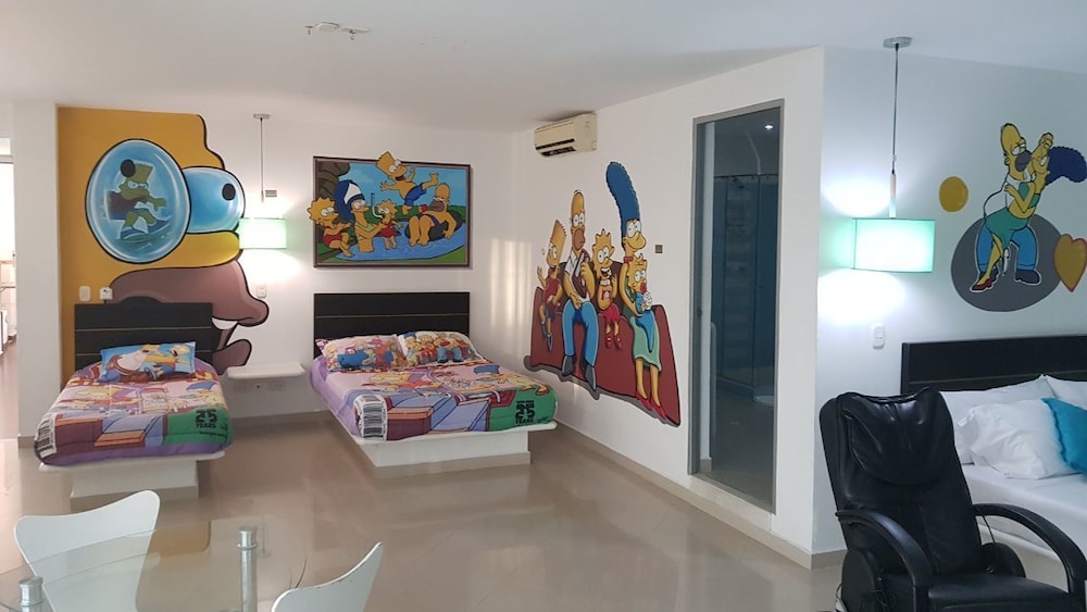 Hotel Paraiso Estudios 24/28