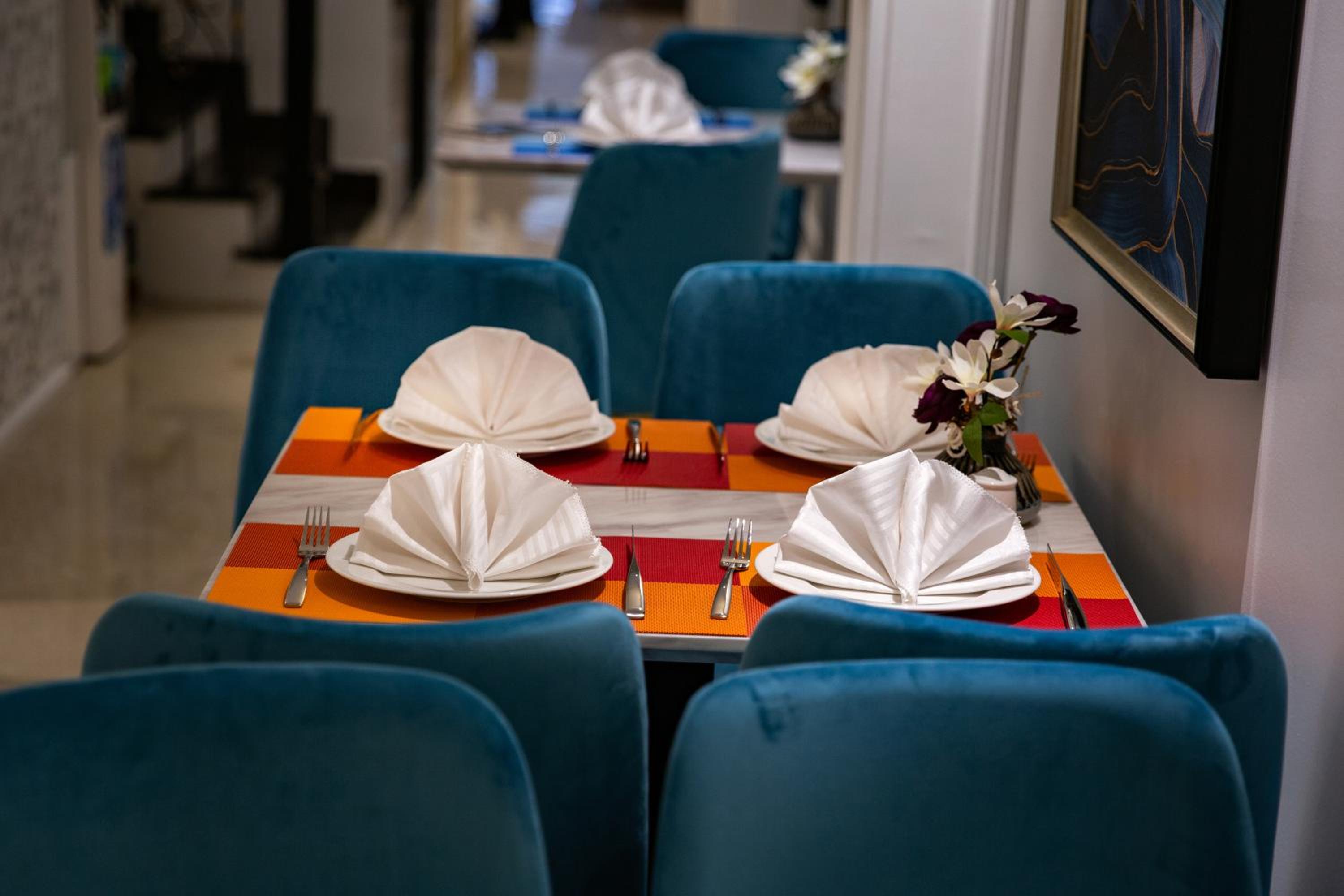 Hanoi Fiesta Central Hotel And Spa 25/26