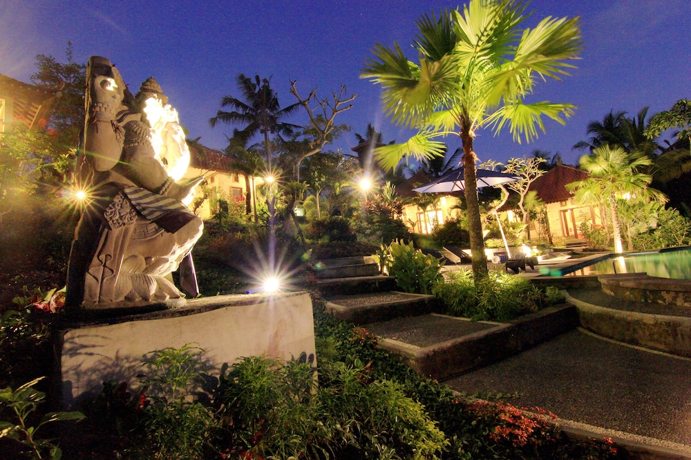 Villa Capung Mas 16/24