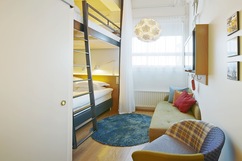 Reykjavik Marina - Berjaya Iceland Hotels 20/50