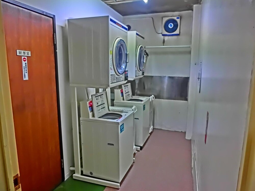 Biz Hotel Shiojiri Ekimae 19/25