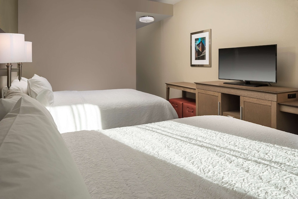 Hampton Inn Suites Asheville Biltmore Village 22/58