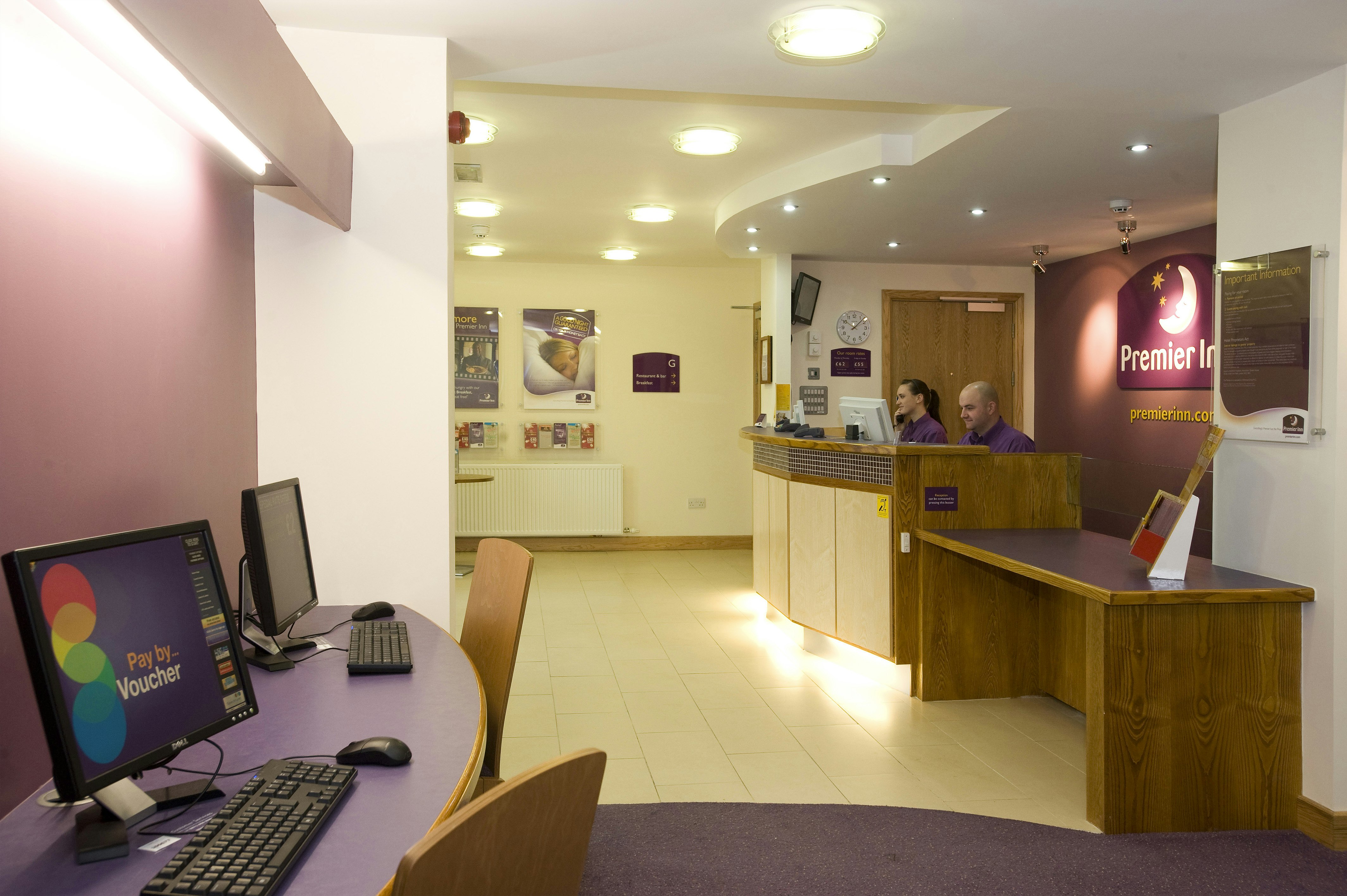 Premier Inn Lisburn 27/33