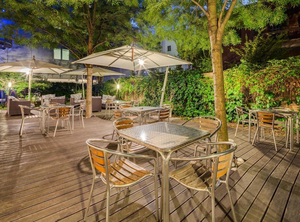 Best Western City Hotel 51/60