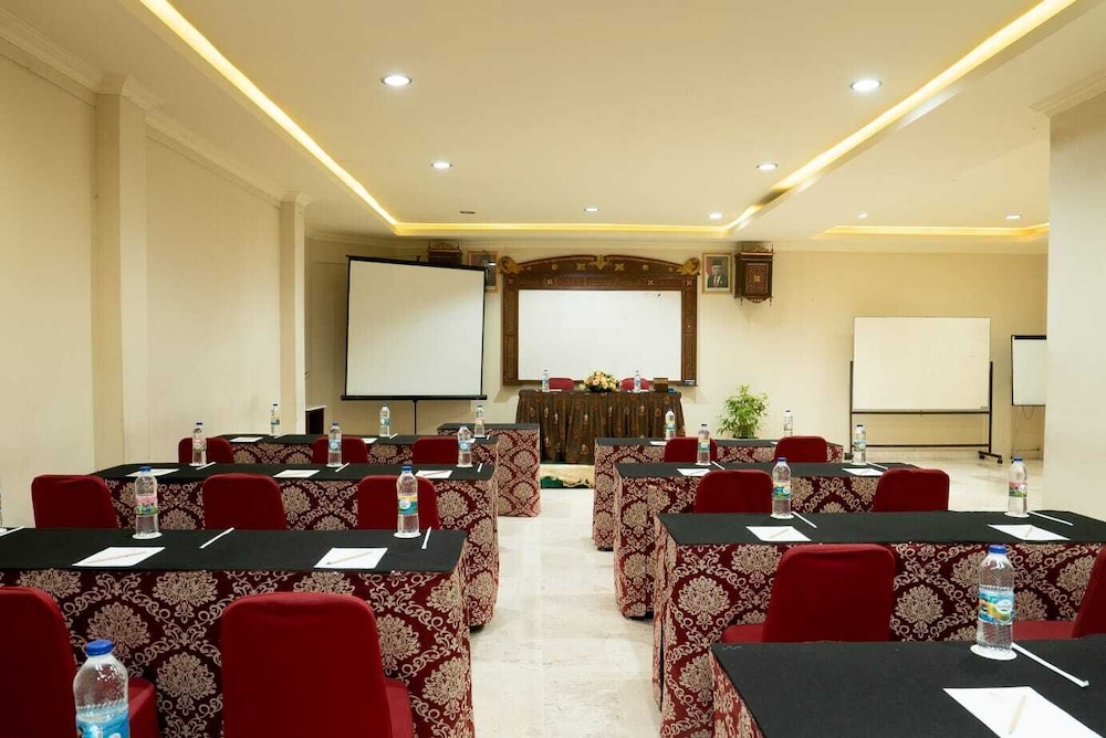 Indah Palace Yogyakarta 34/50