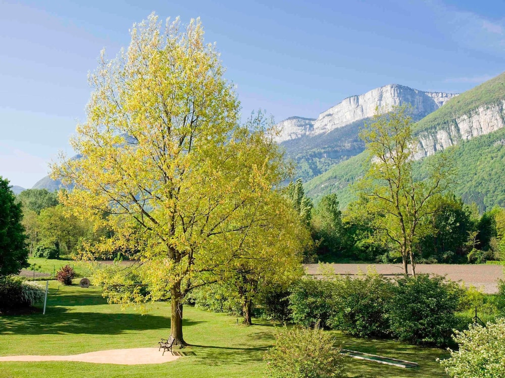 Novotel Grenoble Nord 74/78