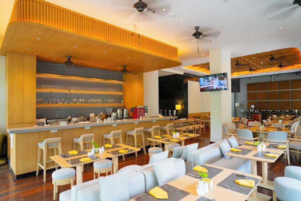 Delonix Hotel Karawang 39/55