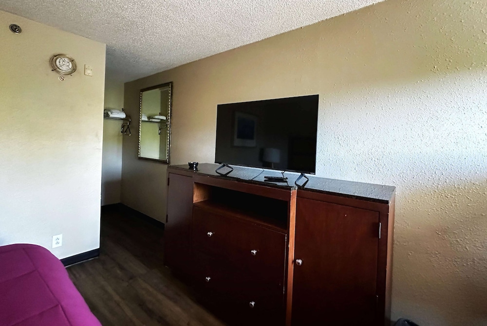 Baymont Inn And Suites By Wyndham Columbus / Near Osu 6/60
