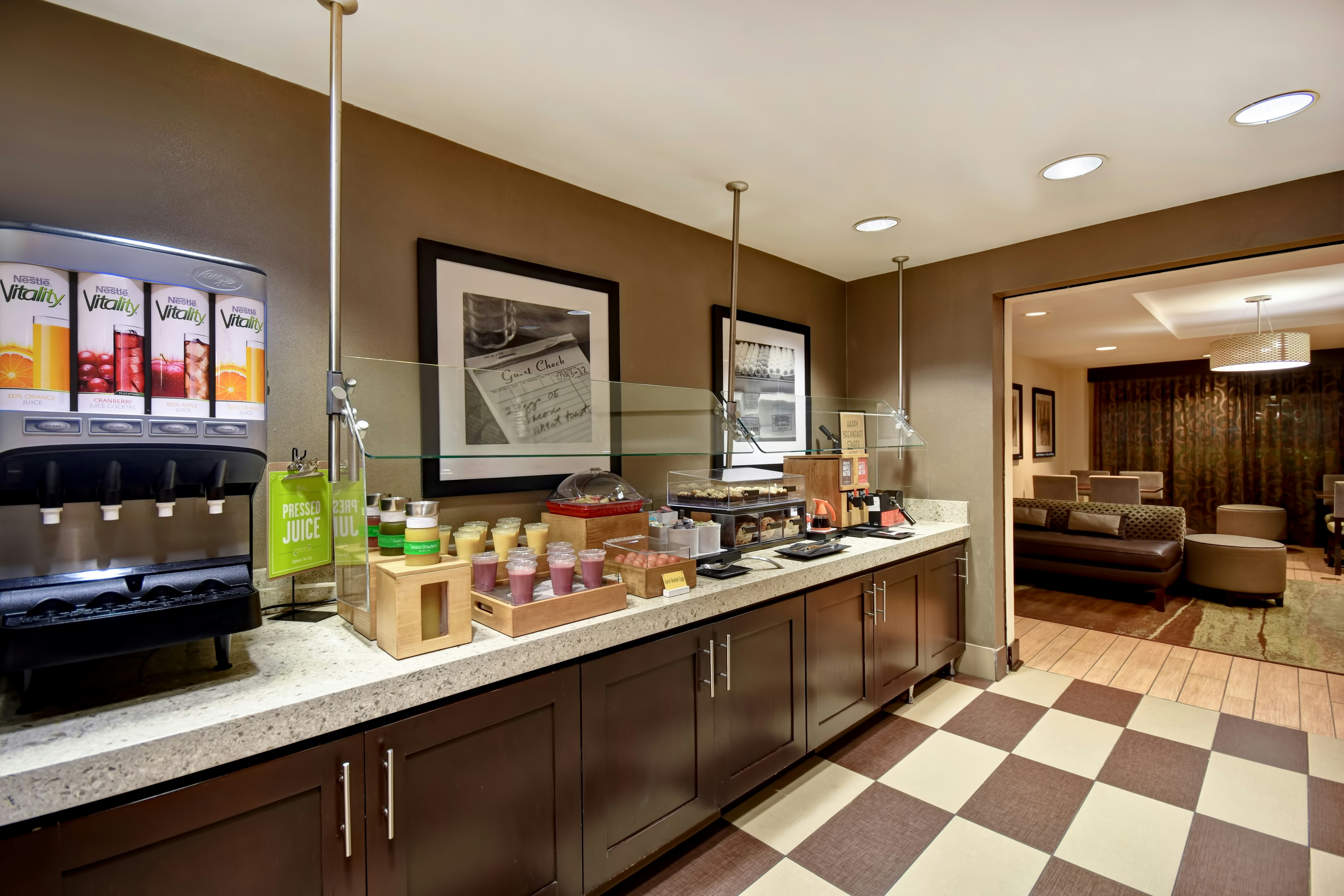 Hampton Inn Atlanta-Mall Of Georgia 9/50