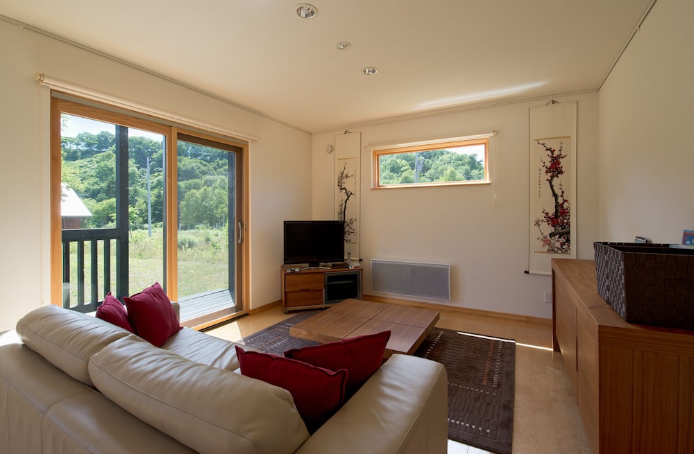 Country Resort Niseko (ex The Chalets at Country Resort) 46/77