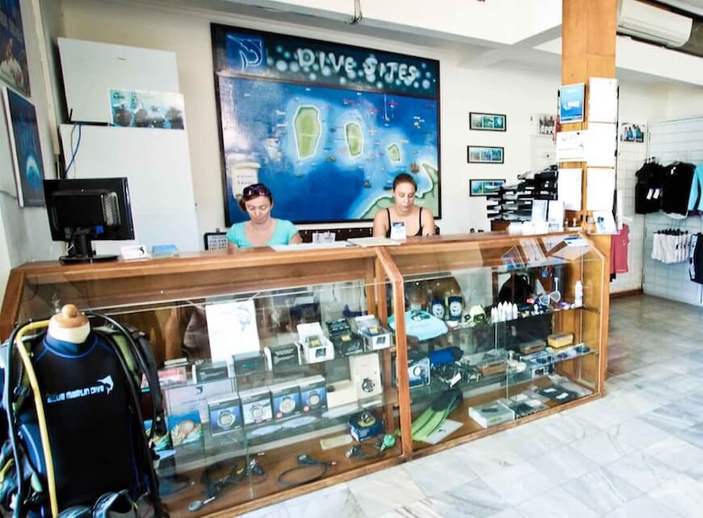 Blue Marlin Trawangan 36/43