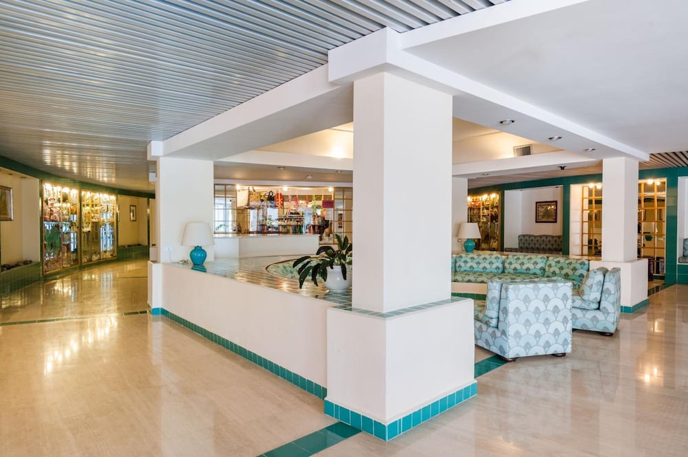 Hotel Torre Oliva 2/48