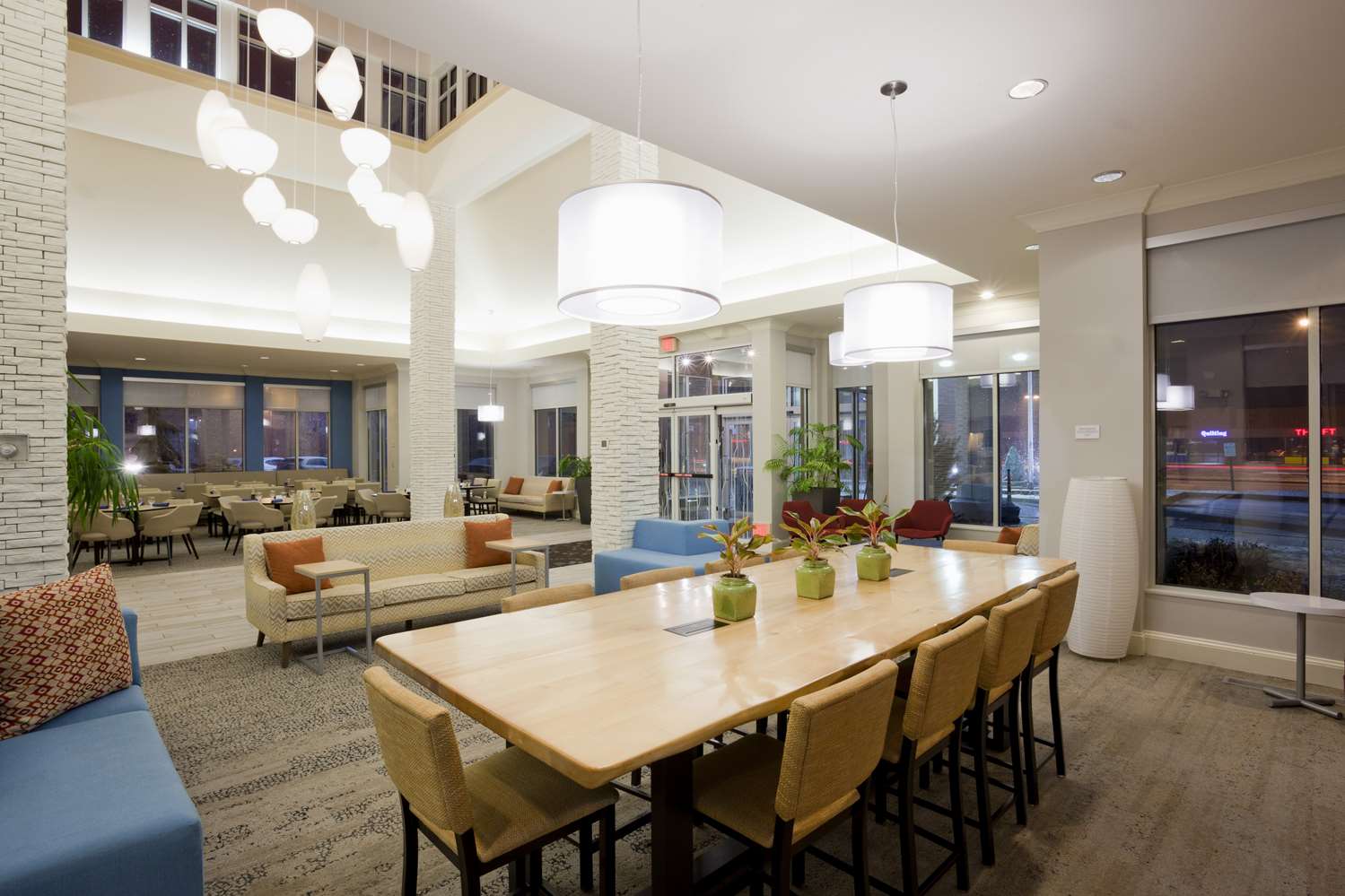 restaurant cafeteria
