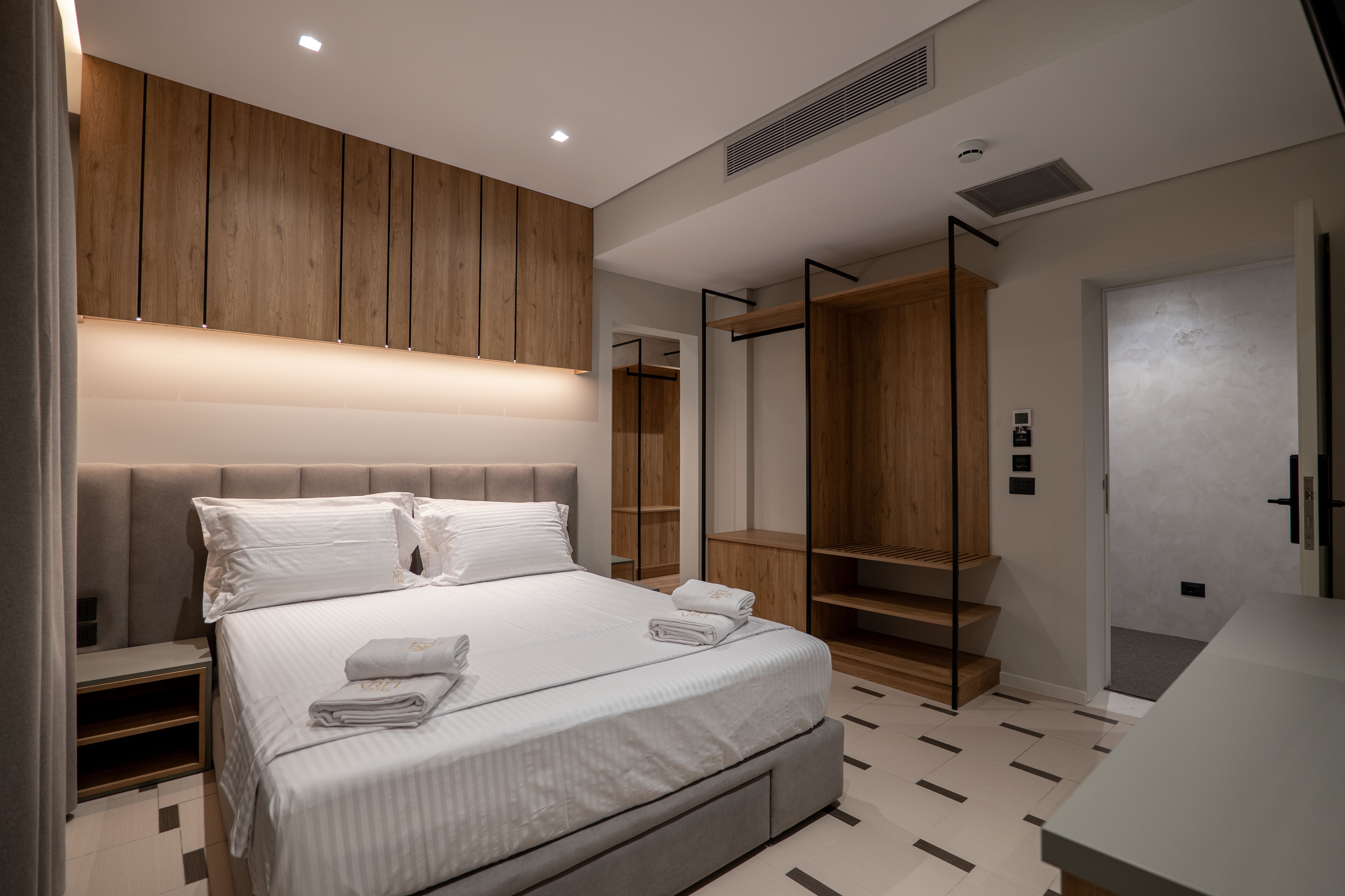 Room at Arel Hotel, SARANDE