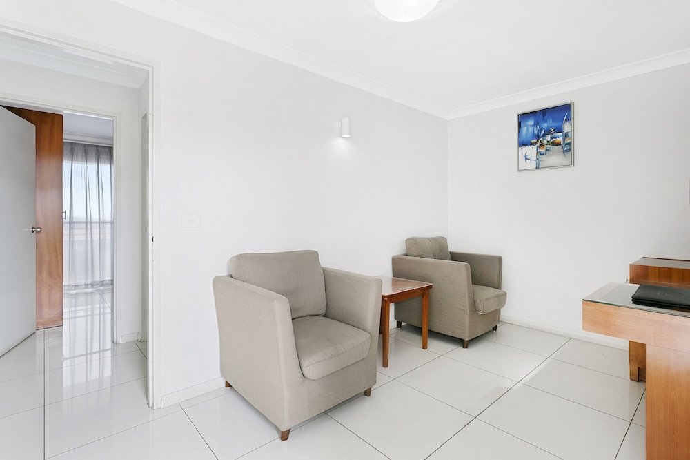 Comfort Inn & Suites Burwood 22/33