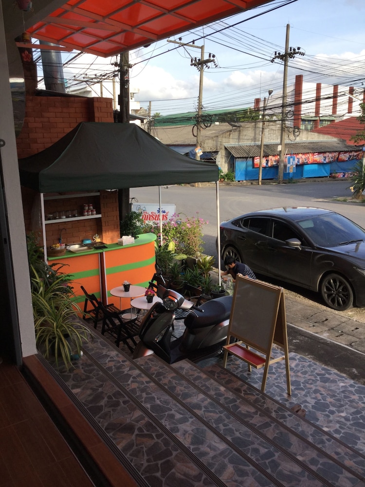 Pro Chill Krabi Guesthouse 65/67