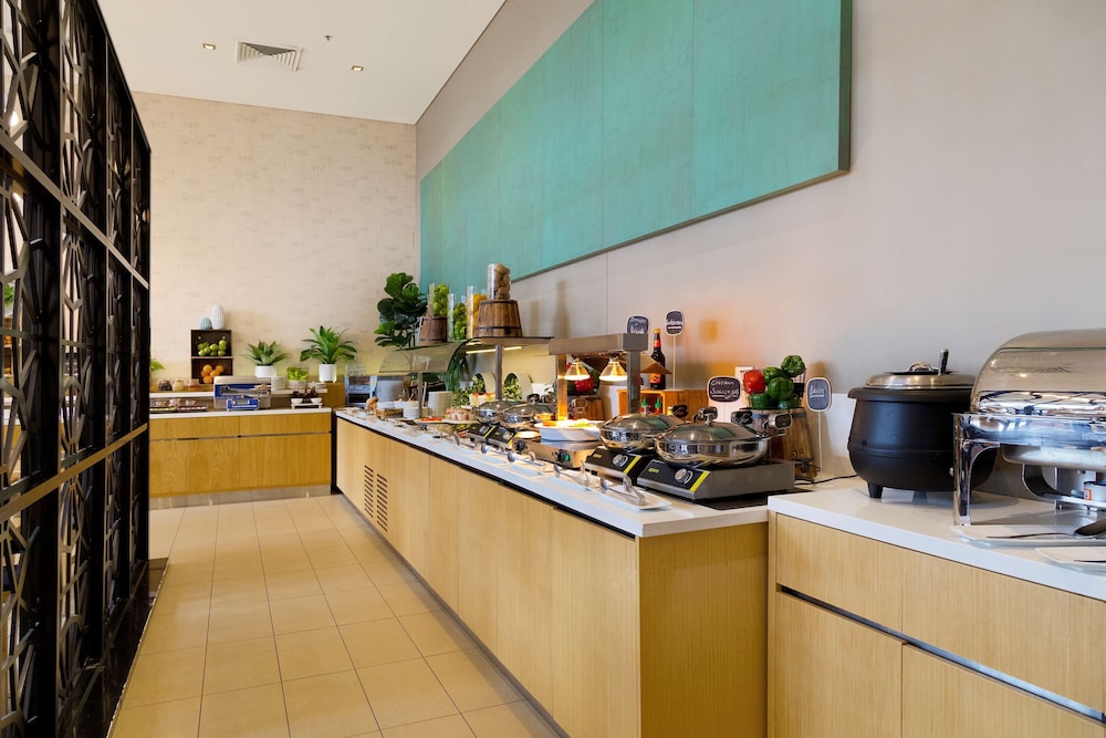 Sage Hotel Wollongong 10/75
