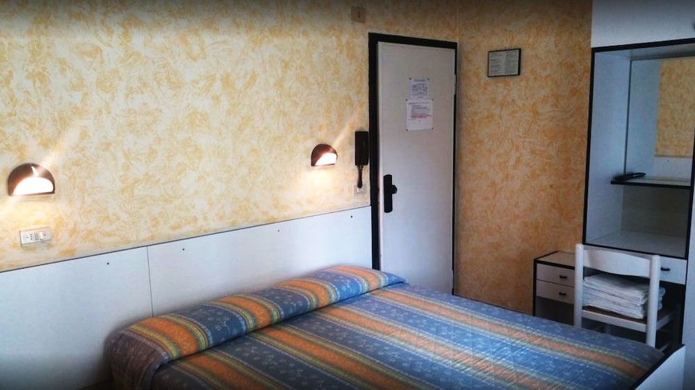 Hotel Oria 2/17