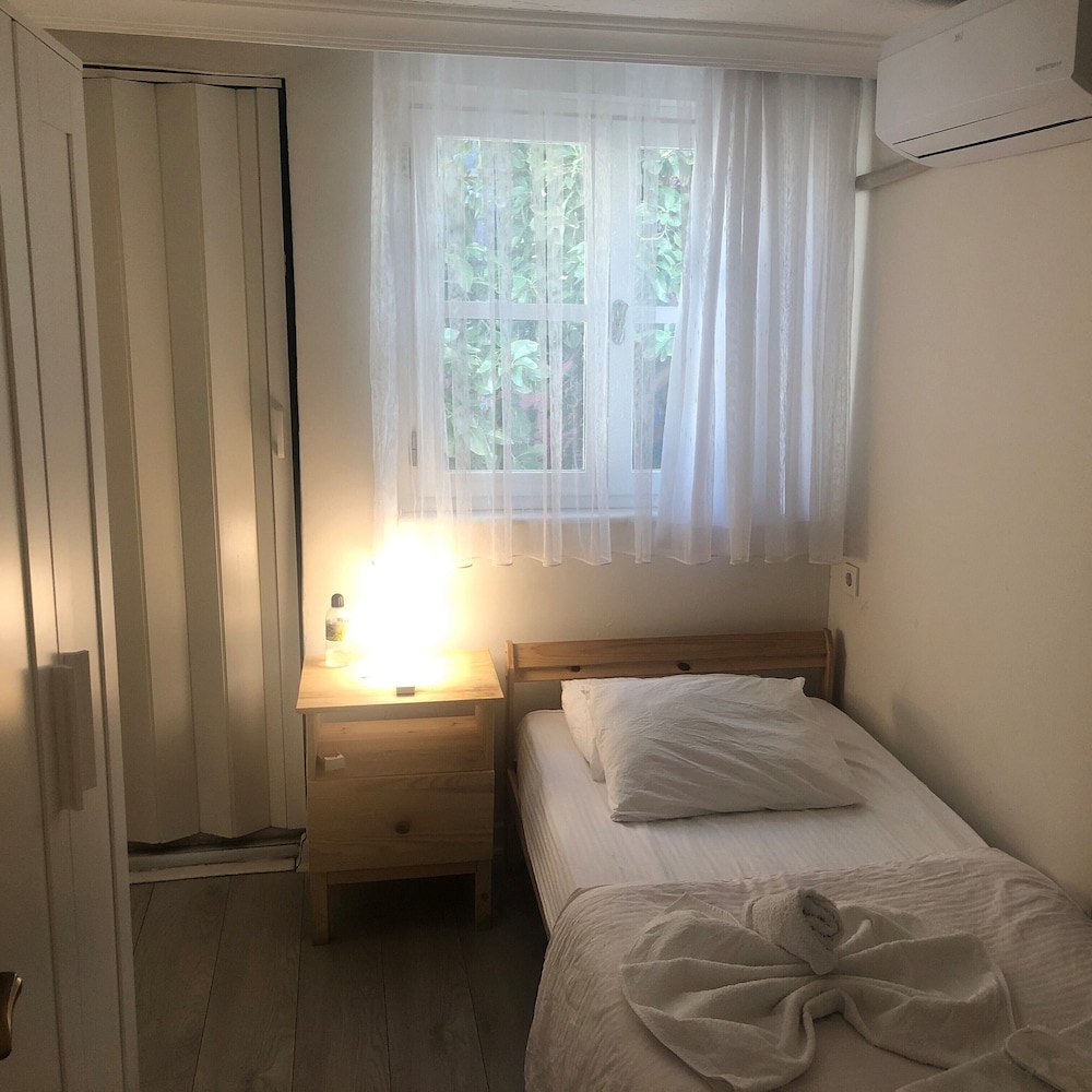 Atici Hotel 27/37