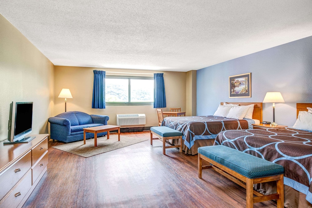 Super 8 By Wyndham Mahwah 15/28