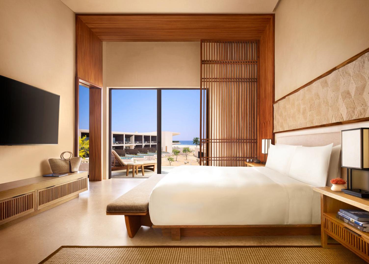 Zen, Suite, King Bed, Ocean View