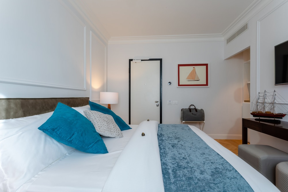 Porto Romano The Marina Resort 5/48