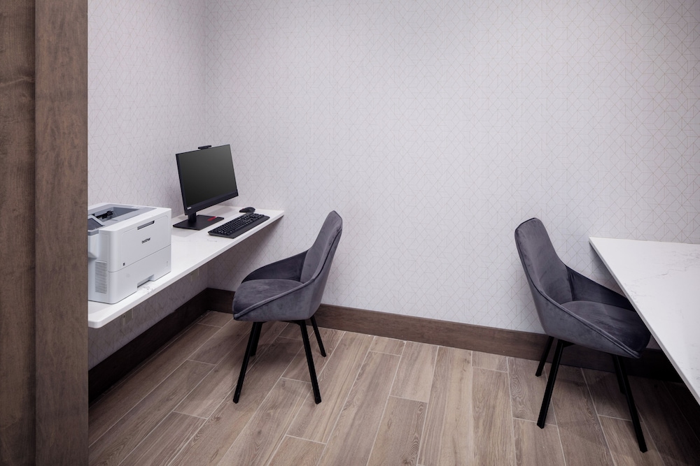 Hyatt House Royal Oak/Birmingham 33/42