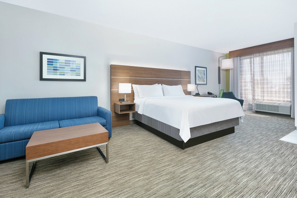 Standard, King Bed, Sofa