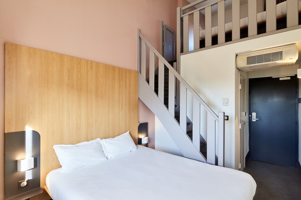 B&B HOTEL Evry Lisses 3 etoiles 11/43